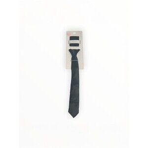 NWT Boys Black Tie and Pocket Square Set